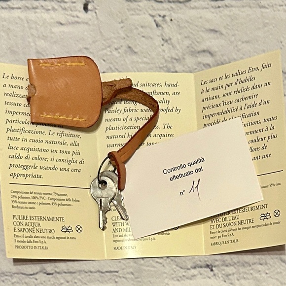 Etro Brown Paisley Arnica Duffel with Tan Leather Trim - Gorgeous! - Picture 2 of 15